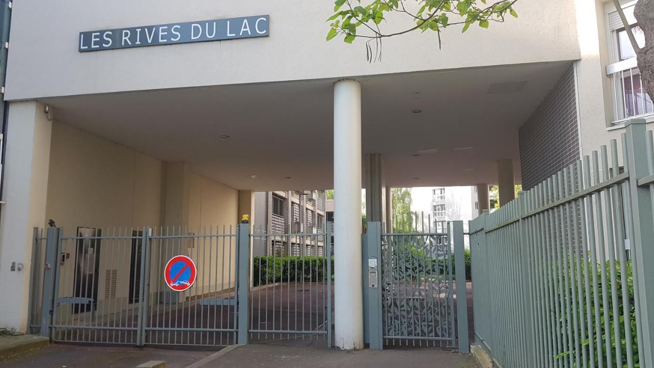 Une Chambre Privee Entre Paris Et Disneyland Noisy-le-Grand Exterior photo